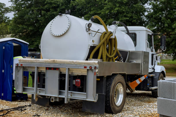 Best Sanitation services for porta potties  in Windsor Heights, IA
